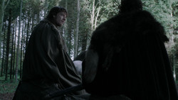 extant_GameOfThrones_1x06-AGoldenCrown_0778
