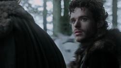 extant_GameOfThrones_1x06-AGoldenCrown_0785