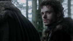 extant_GameOfThrones_1x06-AGoldenCrown_0802