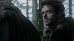 extant_GameOfThrones_1x06-AGoldenCrown_0806