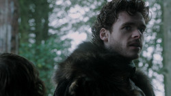 extant_GameOfThrones_1x06-AGoldenCrown_0829