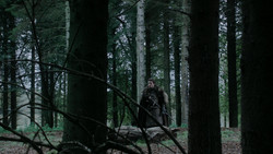 extant_GameOfThrones_1x06-AGoldenCrown_0844