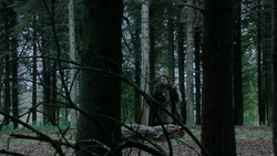 extant_GameOfThrones_1x06-AGoldenCrown_0849