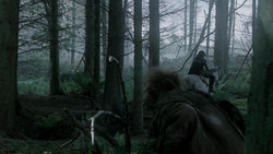extant_GameOfThrones_1x06-AGoldenCrown_0867