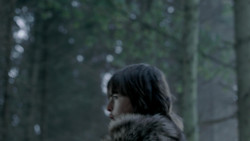 extant_GameOfThrones_1x06-AGoldenCrown_0897
