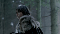 extant_GameOfThrones_1x06-AGoldenCrown_0898