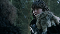 extant_GameOfThrones_1x06-AGoldenCrown_0965