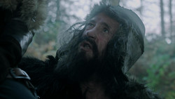 extant_GameOfThrones_1x06-AGoldenCrown_0972