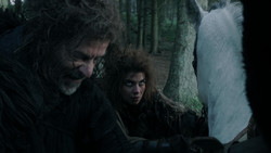extant_GameOfThrones_1x06-AGoldenCrown_0975