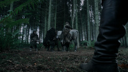 extant_GameOfThrones_1x06-AGoldenCrown_1008