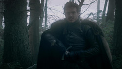 extant_GameOfThrones_1x06-AGoldenCrown_1014