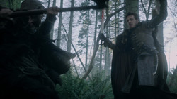 extant_GameOfThrones_1x06-AGoldenCrown_1026