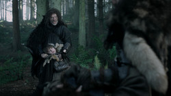 extant_GameOfThrones_1x06-AGoldenCrown_1063