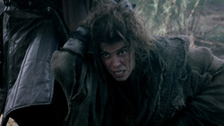 extant_GameOfThrones_1x06-AGoldenCrown_1110