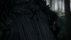 extant_GameOfThrones_1x06-AGoldenCrown_1114