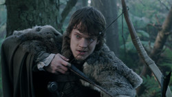 extant_GameOfThrones_1x06-AGoldenCrown_1151
