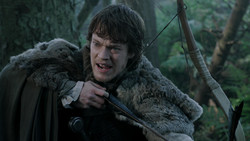 extant_GameOfThrones_1x06-AGoldenCrown_1180
