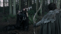 extant_GameOfThrones_1x06-AGoldenCrown_1182