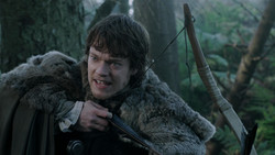 extant_GameOfThrones_1x06-AGoldenCrown_1186