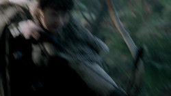 extant_GameOfThrones_1x06-AGoldenCrown_1195