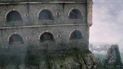 extant_GameOfThrones_1x06-AGoldenCrown_1252