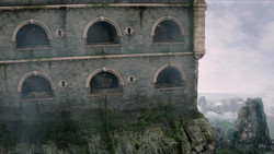 extant_GameOfThrones_1x06-AGoldenCrown_1255