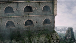 extant_GameOfThrones_1x06-AGoldenCrown_1256