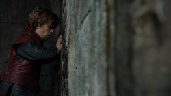 extant_GameOfThrones_1x06-AGoldenCrown_1264
