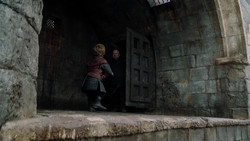 extant_GameOfThrones_1x06-AGoldenCrown_1284