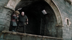 extant_GameOfThrones_1x06-AGoldenCrown_1297