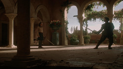 extant_GameOfThrones_1x06-AGoldenCrown_1380