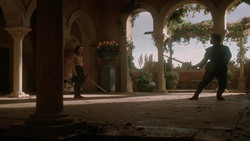 extant_GameOfThrones_1x06-AGoldenCrown_1384