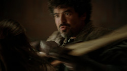 extant_GameOfThrones_1x06-AGoldenCrown_1483