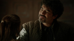extant_GameOfThrones_1x06-AGoldenCrown_1515