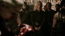 extant_GameOfThrones_1x06-AGoldenCrown_1598