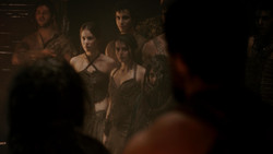 extant_GameOfThrones_1x06-AGoldenCrown_1611