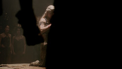 extant_GameOfThrones_1x06-AGoldenCrown_1659