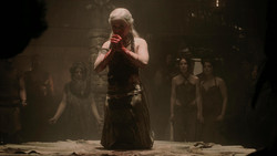 extant_GameOfThrones_1x06-AGoldenCrown_1669