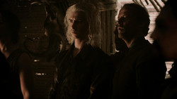 extant_GameOfThrones_1x06-AGoldenCrown_1689