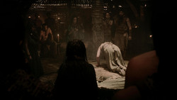 extant_GameOfThrones_1x06-AGoldenCrown_1730