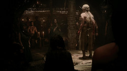 extant_GameOfThrones_1x06-AGoldenCrown_1847