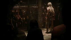 extant_GameOfThrones_1x06-AGoldenCrown_1848