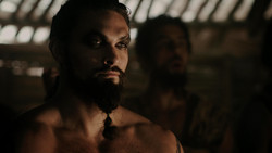 extant_GameOfThrones_1x06-AGoldenCrown_1849