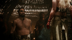 extant_GameOfThrones_1x06-AGoldenCrown_1883