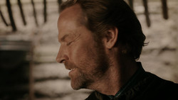 extant_GameOfThrones_1x06-AGoldenCrown_1927