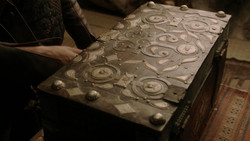 extant_GameOfThrones_1x06-AGoldenCrown_1939