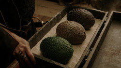 extant_GameOfThrones_1x06-AGoldenCrown_1943