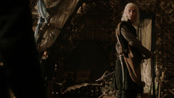 extant_GameOfThrones_1x06-AGoldenCrown_1980