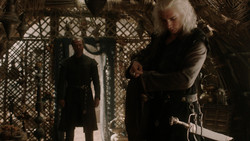 extant_GameOfThrones_1x06-AGoldenCrown_1990