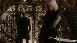 extant_GameOfThrones_1x06-AGoldenCrown_1992